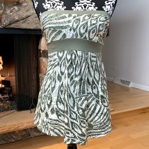 Athleta Strapless Active Empire Waist Top